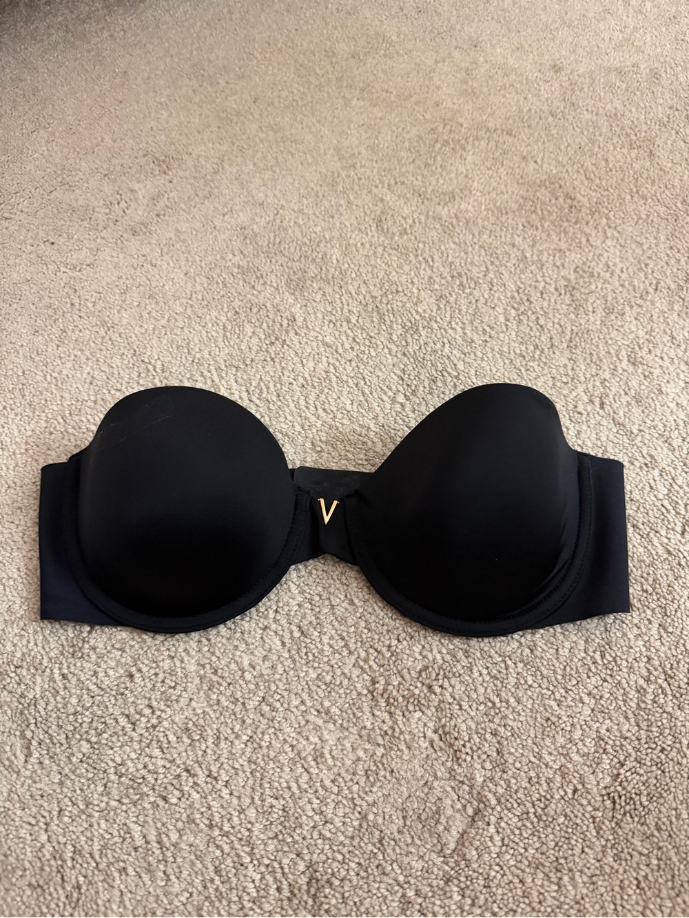 Victoria's Secret Black Strapless Push-Up Bra with Gold V Accent